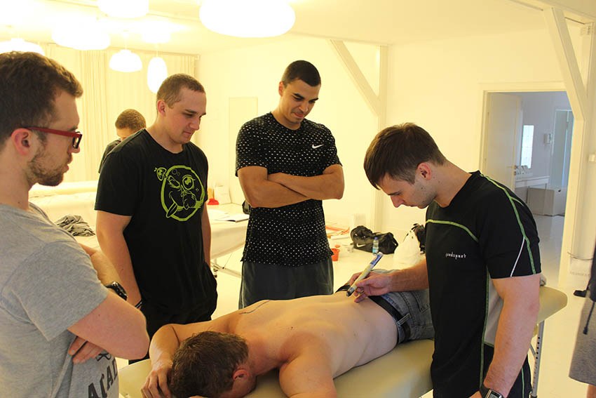 Prowadzimy szkolenie – Wstęp do akupunktury i suchego igłowania Poznań 2015